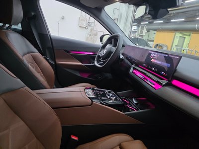 BMW 5 SERIES - 4