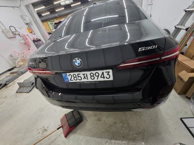 BMW 5 SERIES - 5