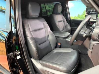 TOYOTA LAND CRUISER 250 - 10