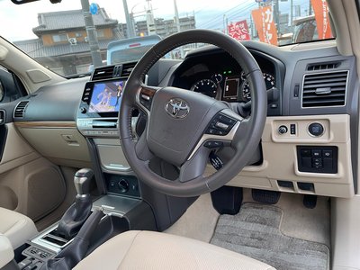 TOYOTA LAND CRUISER PRADO - 4