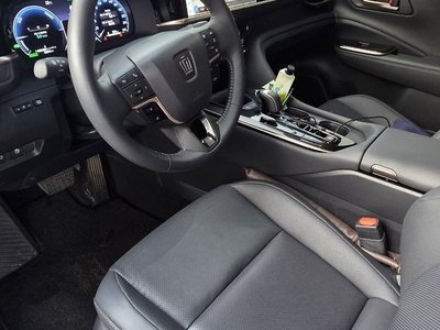 2025 Toyota CROWN CROSSOVER 照片 8
