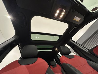 2022 Mercedes-BENZ GLB AMG 照片 3