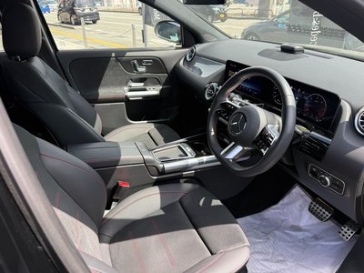 MERCEDES-BENZ GLA - 9