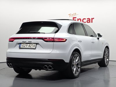 PORSCHE CAYENNE - 4