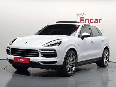 PORSCHE CAYENNE - 1
