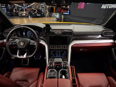 صورة 6 لـ 2019 Lamborghini URUS