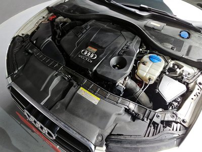 AUDI A6 - 7