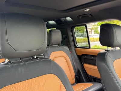 LAND ROVER DEFENDER 110 X DYNAMIC HSE D300 - 6