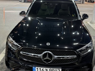 MERCEDES-BENZ GLC