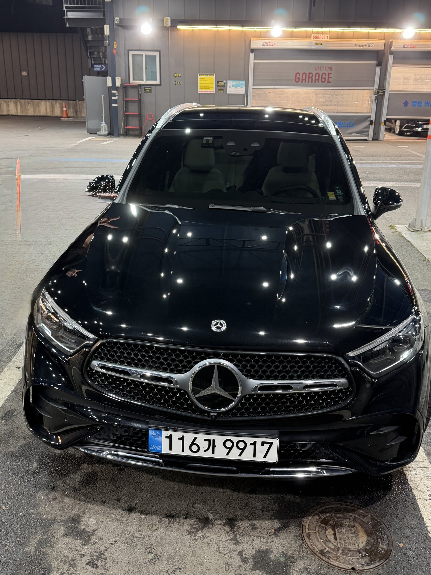 MERCEDES-BENZ GLC - View 1
