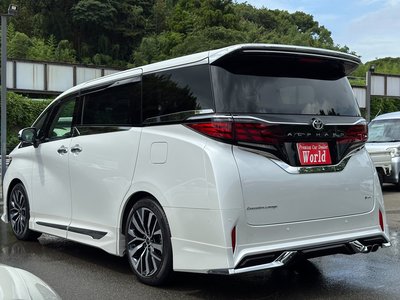 TOYOTA ALPHARD - 4