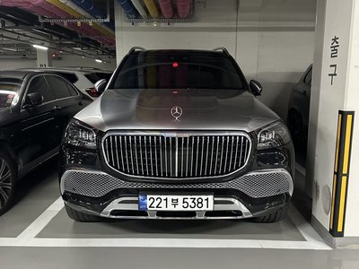 MERCEDES-BENZ GLS - 2