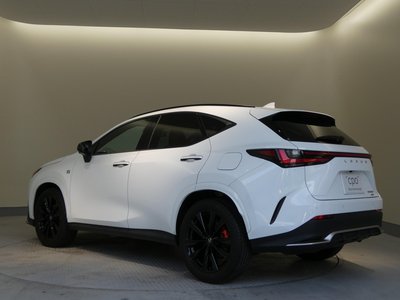 2023 Lexus NX — миниатюра 37
