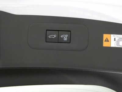 2023 Lexus NX — миниатюра 14