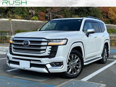 TOYOTA LAND CRUISER 300