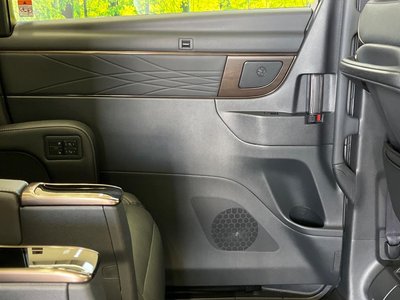 2025 Toyota ALPHARD — миниатюра 63