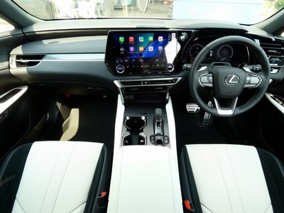 2025 Lexus RX — миниатюра 104