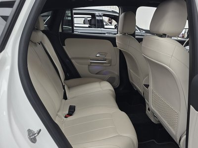 صورة مصغرة 17 لـ 2021 Mercedes-BENZ GLA