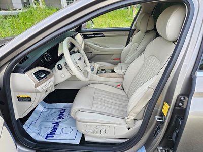 صورة 5 لـ 2021 Genesis G90