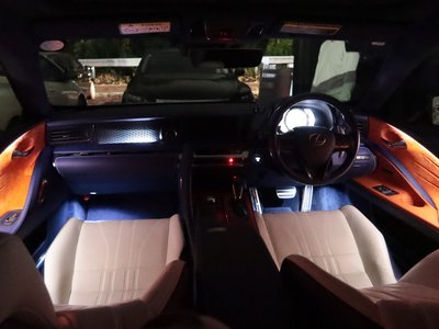صورة 2 لـ 2017 Lexus LC