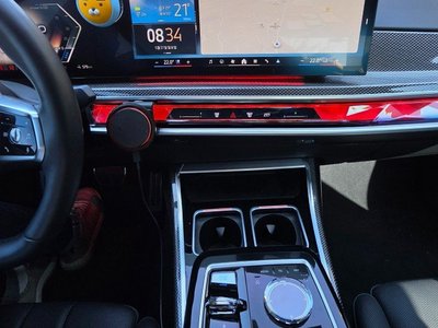 BMW I7 - 9