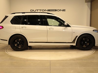 BMW X7 - 7