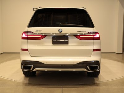 BMW X7 - 9