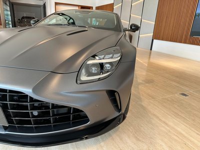 2025 Aston Martin VANTAGE — фото 12