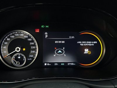 2022 Genesis GV70 — миниатюра 11