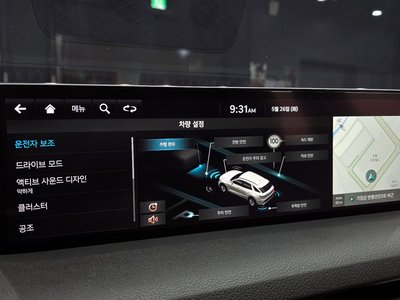 2022 Genesis GV70 — миниатюра 22