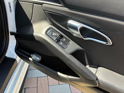 2014 Porsche CAYMAN 缩略图 14