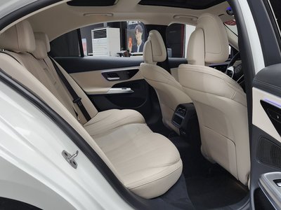 صورة مصغرة 18 لـ 2024 Mercedes-BENZ E-CLASS