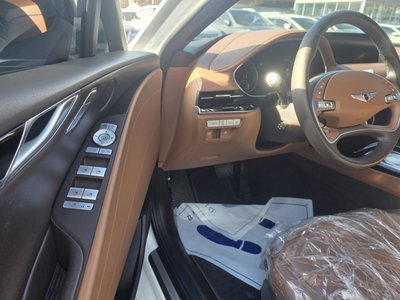 GENESIS G80 (RG3) - 8