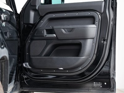 2025 LAND Rover DEFENDER 缩略图 26