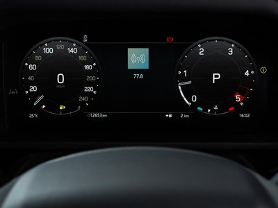 صورة 9 لـ 2025 LAND Rover DEFENDER