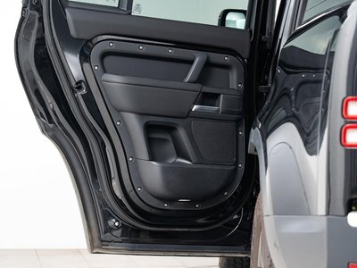 2025 LAND Rover DEFENDER 缩略图 22