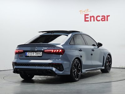 2023 AUDI RS3 — фото 3