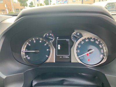 TOYOTA LAND CRUISER PRADO - 10