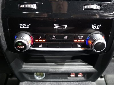 2022 BMW 5 SERIES 缩略图 30