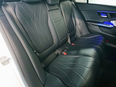 صورة مصغرة 15 لـ 2023 MERCEDES-BENZ C-CLASS