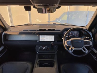 LAND ROVER DEFENDER - 2