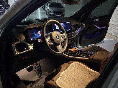 2025 BMW X5 — фото 8