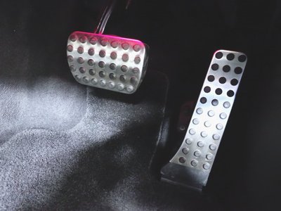 MERCEDES-BENZ E-CLASS AMG - 9