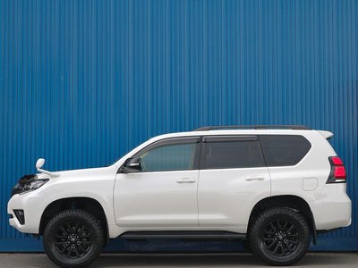 TOYOTA LAND CRUISER PRADO - 5