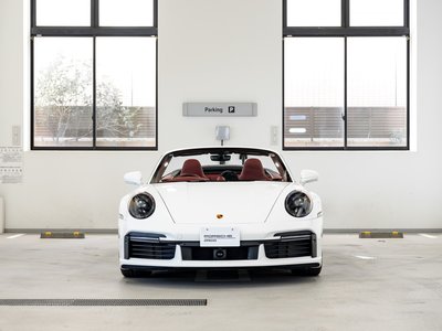 PORSCHE 911 CABRIOLET - 9