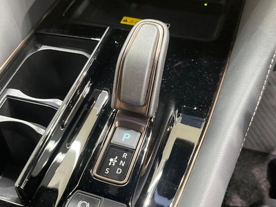 2025 Toyota VELLFIRE 缩略图 23