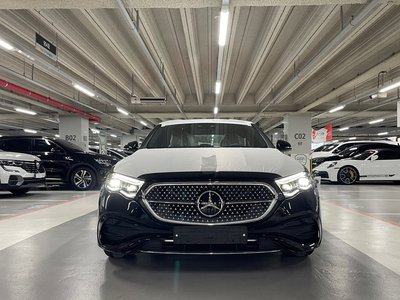 MERCEDES-BENZ E-CLASS - 2