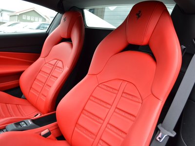 صورة 7 لـ 2021 Ferrari F8 SPIDER
