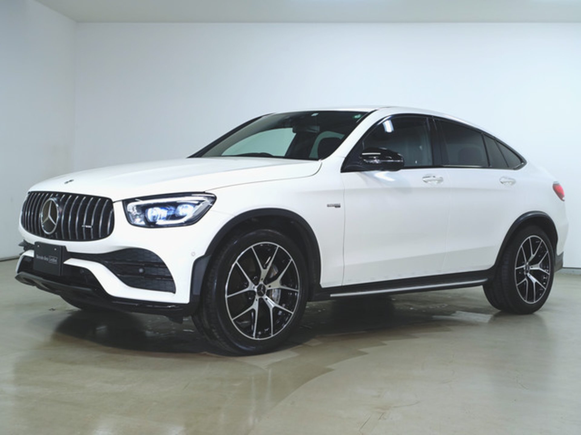 MERCEDES-BENZ GLC COUPE AMG - View 1