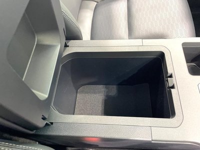 صورة مصغرة 61 لـ 2024 Toyota LAND CRUISER 250